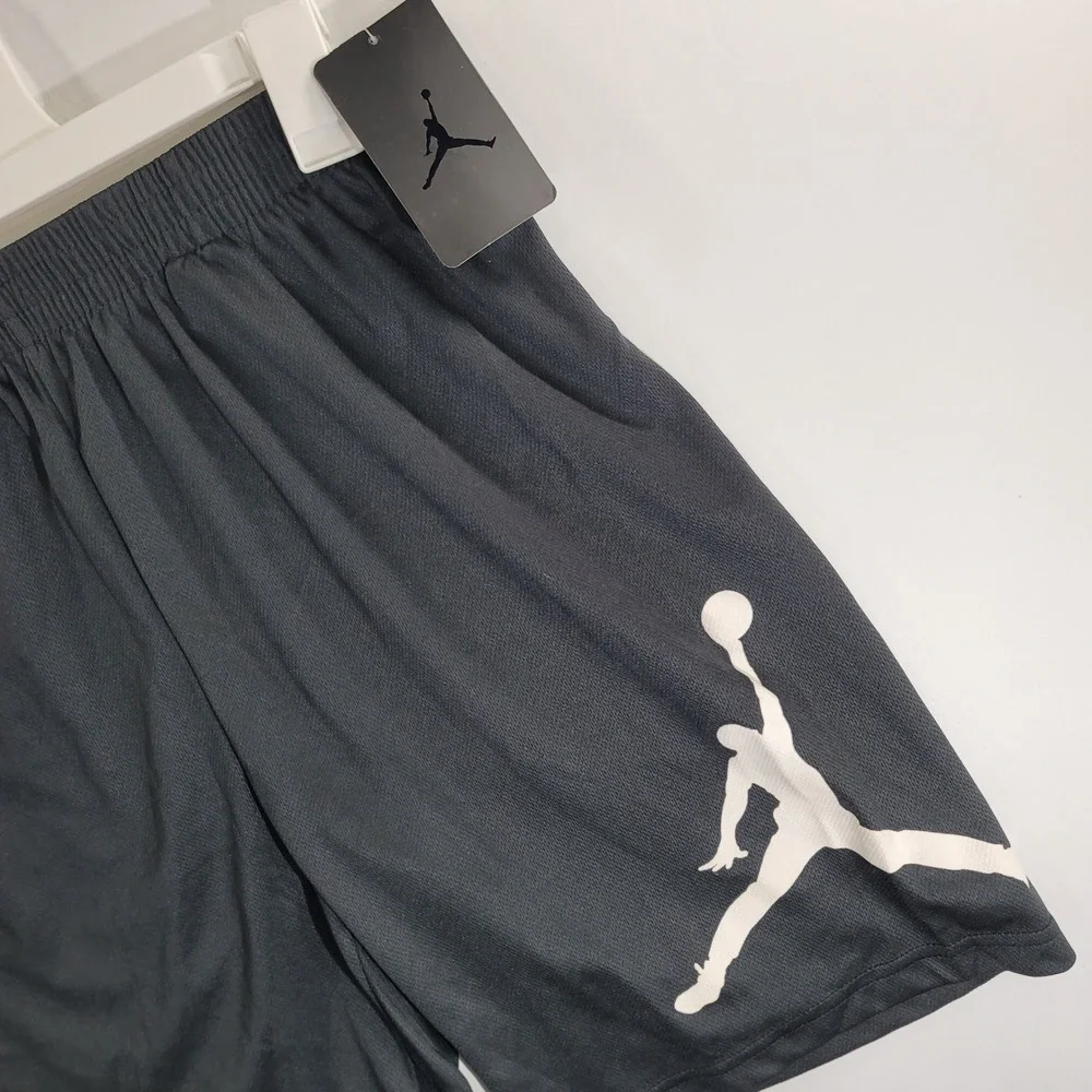 Jordan Boys XL Jumpman Mesh Basketball Shorts Black 957371-023 Size 13-15 Years